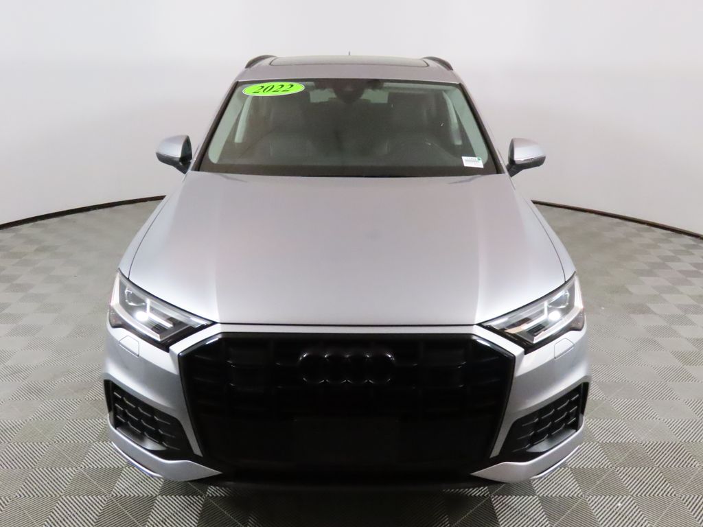 2022 Audi Q7 45 Premium Plus photo 3