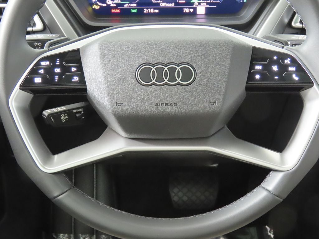 2026 Audi Q4 e-tron Premium - Photo 15