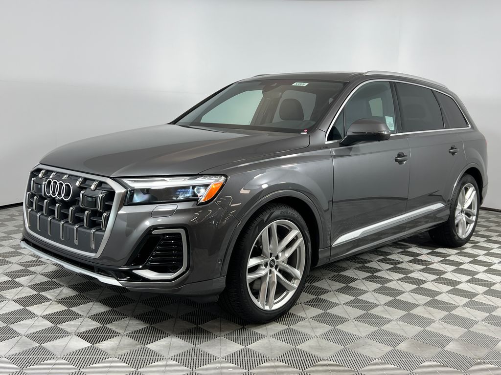 2025 Audi Q7 Premium Plus's photo