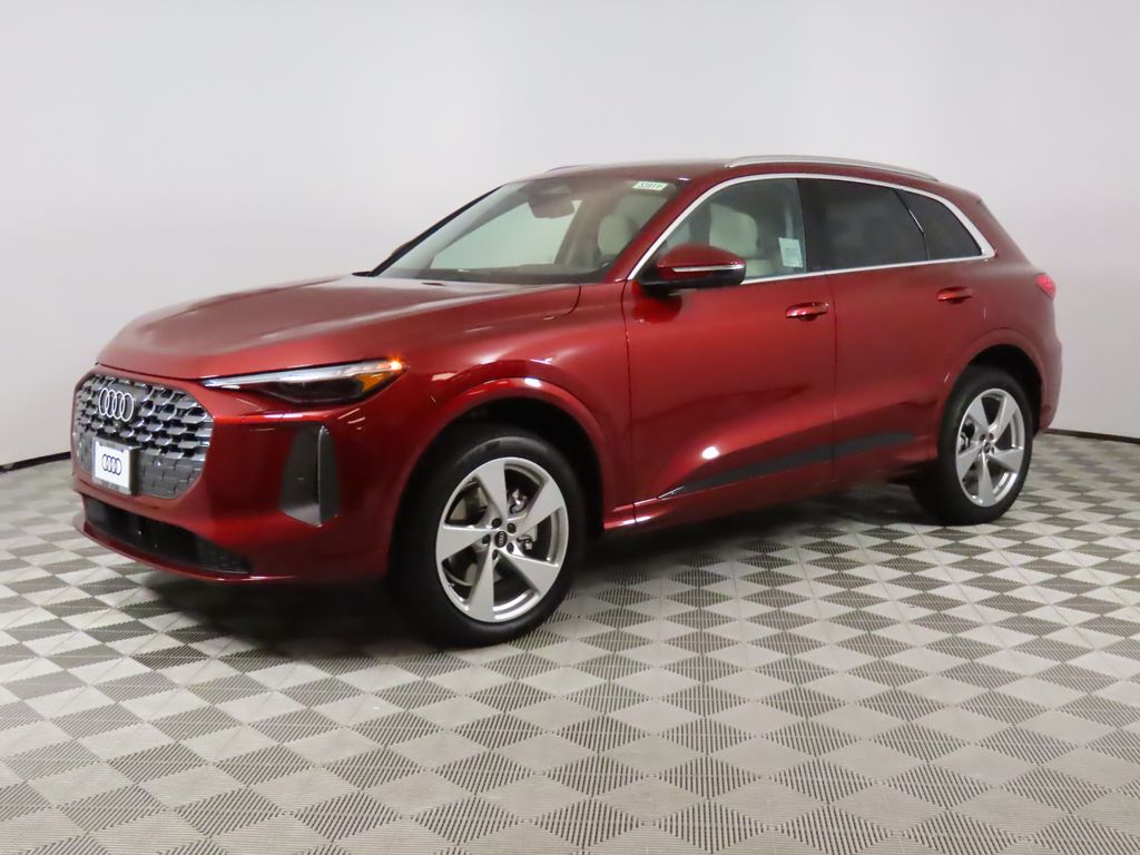 2025 Audi New Q5 Premium Plus's photo