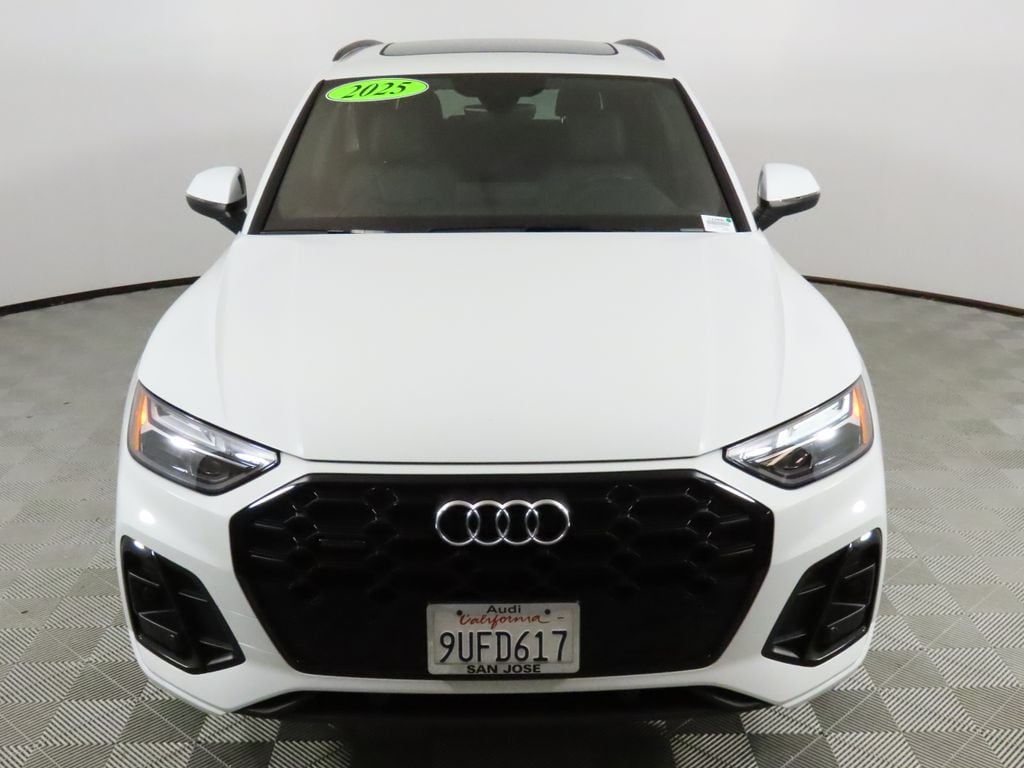 2025 Audi Q5 45 S Line Premium photo 3