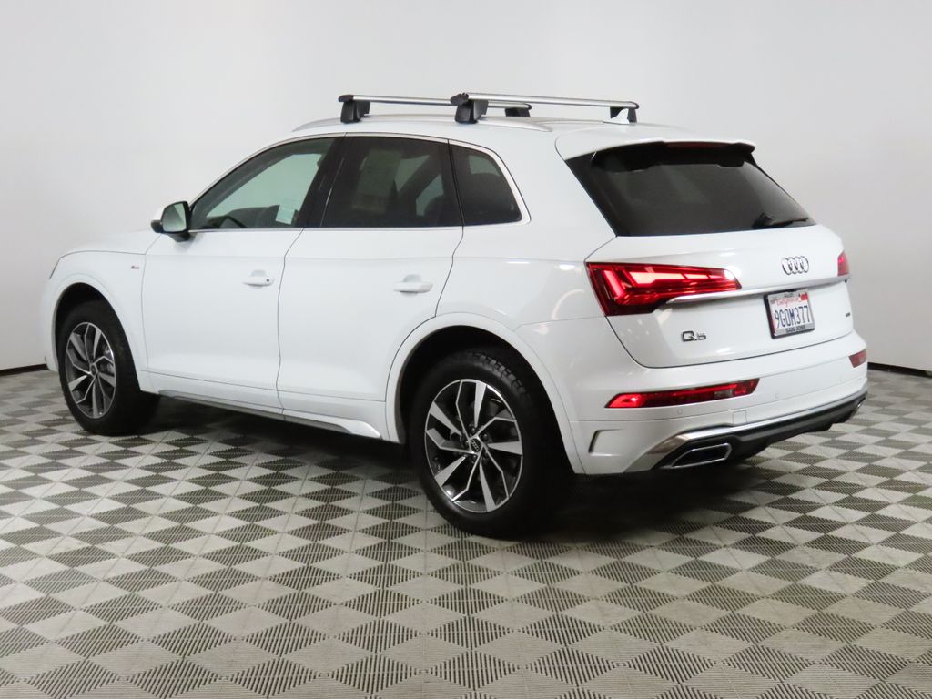 2023 Audi Q5 45 S Line Premium photo 2