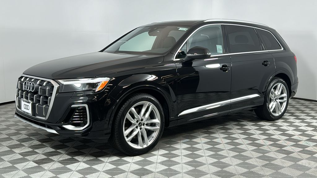 2025 Audi Q7 Premium Plus's photo