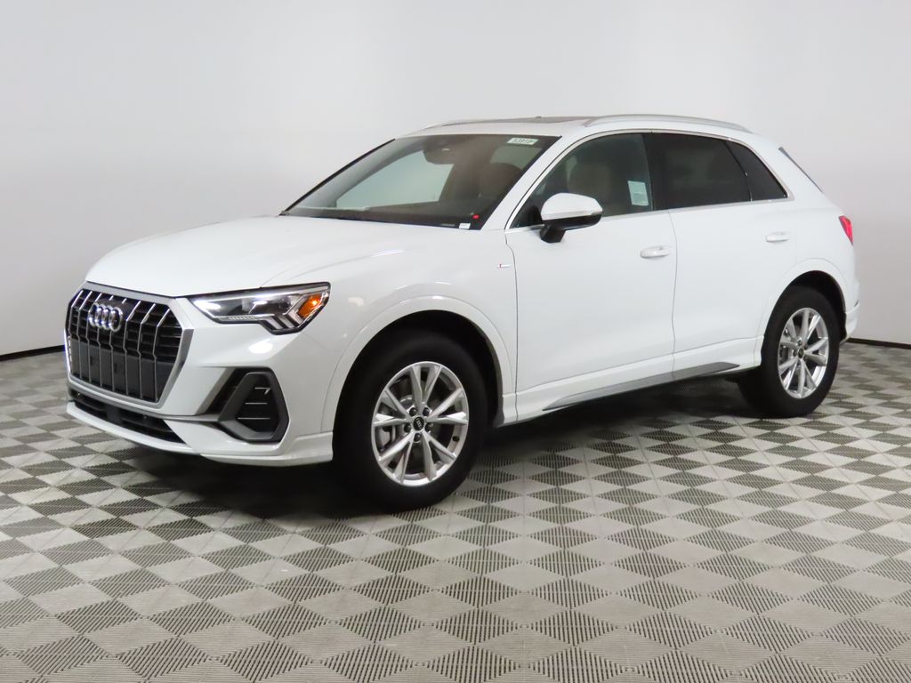 2025 Audi Q3 S Line Premium Plus's photo