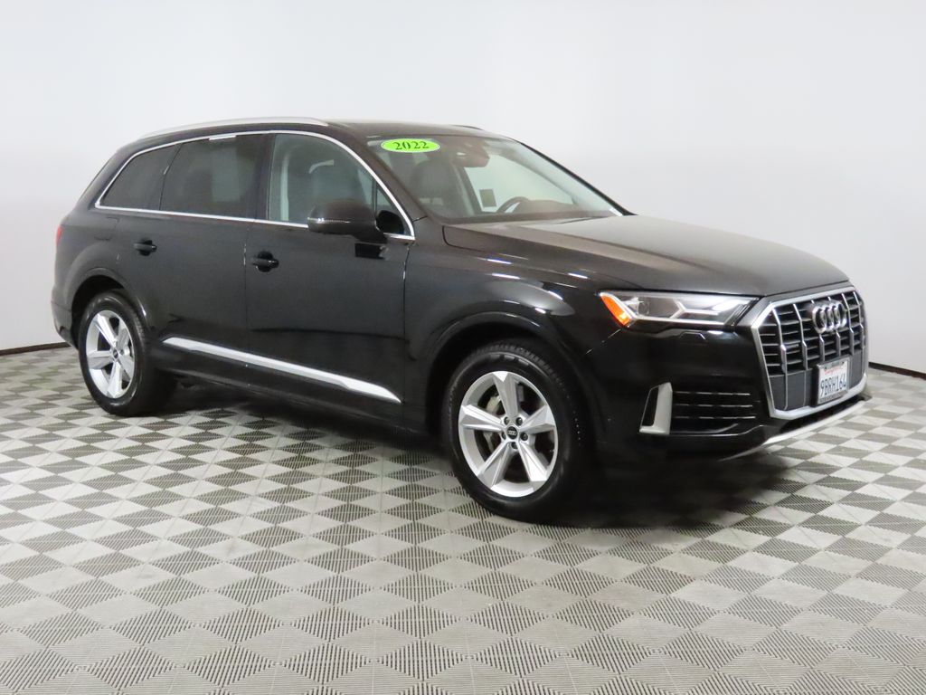 2022 Audi Q7 55 Premium photo 6