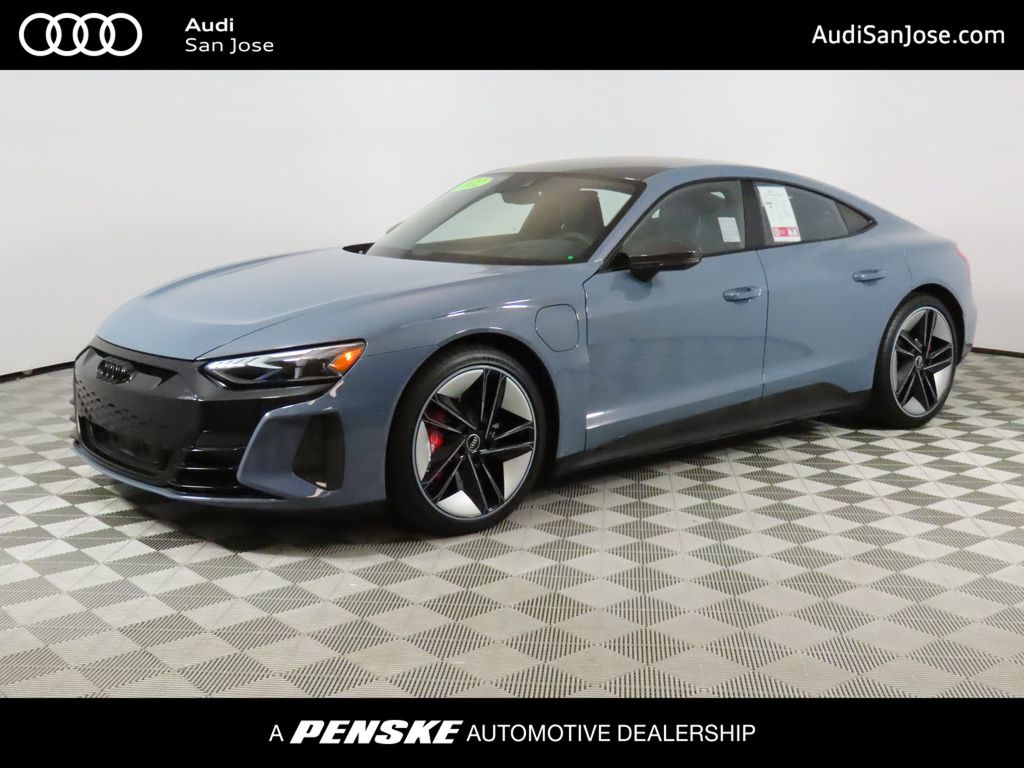 2022 Audi RS e-tron GT Base