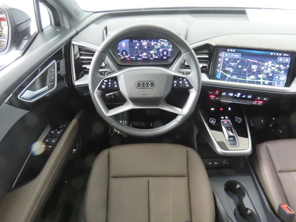 2026 Audi Q4 e-tron Premium - Photo 13