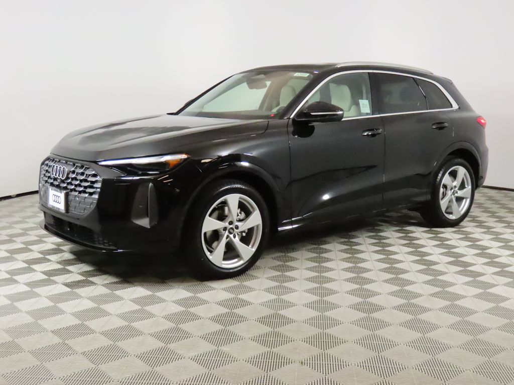 2025 Audi Q5 45 Prestige's photo