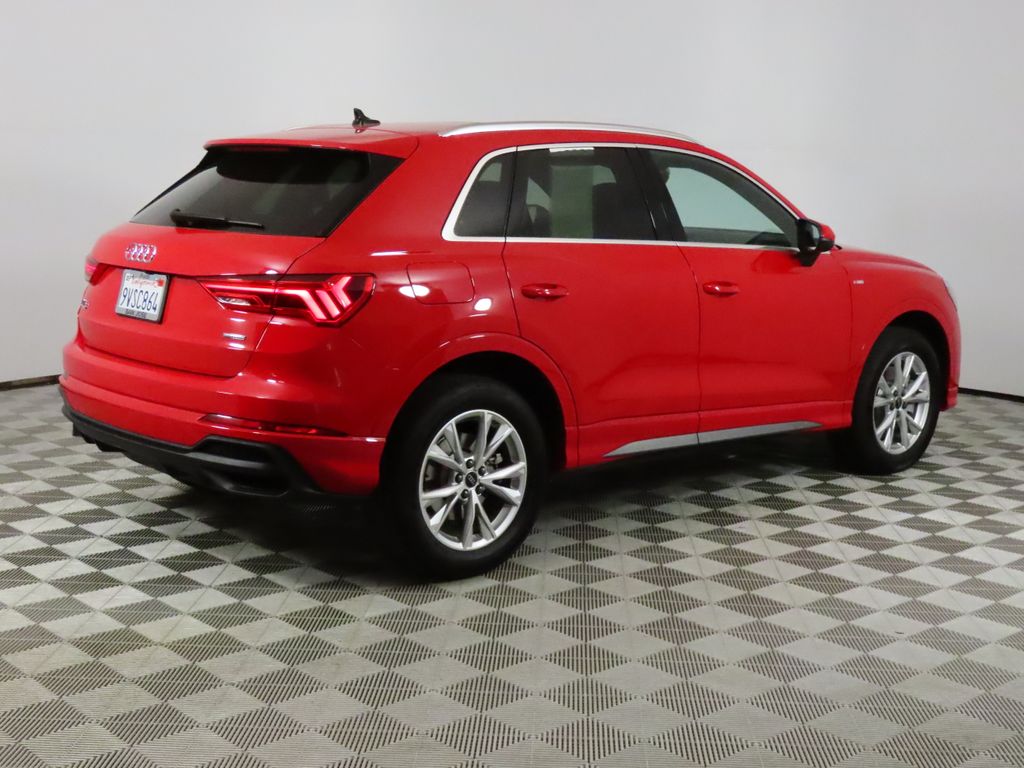 2025 Audi Q3 Premium Plus photo 4