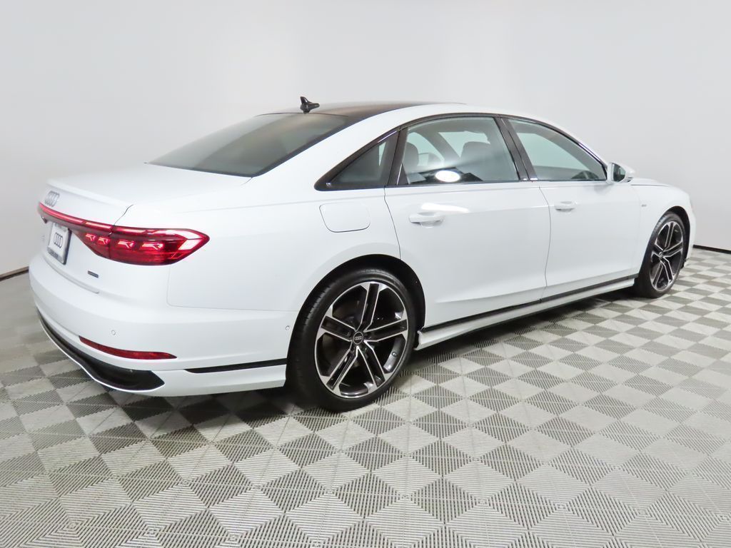 2025 Audi A8 Base - Photo 5