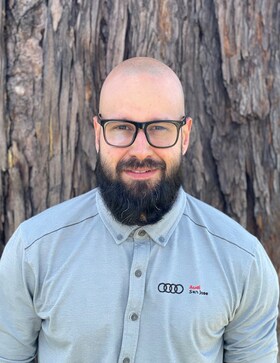 Staff member Carlos Salcedo from ID_e93d39