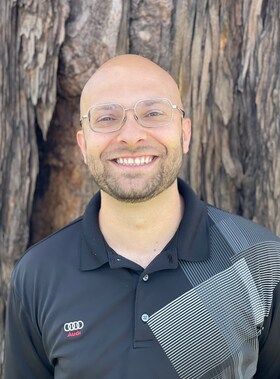 Staff member Denis Dedic  from ID_e93d39