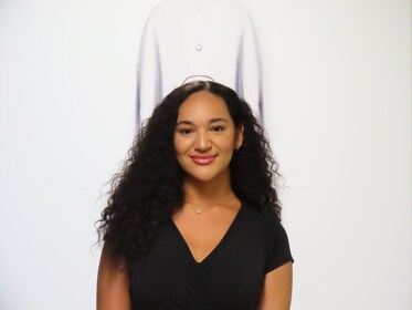 Staff member Aylin Angulo  from ID_d263ffa28341