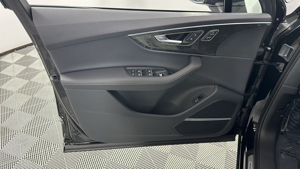 2025 Audi Q7 Prestige - Photo 26