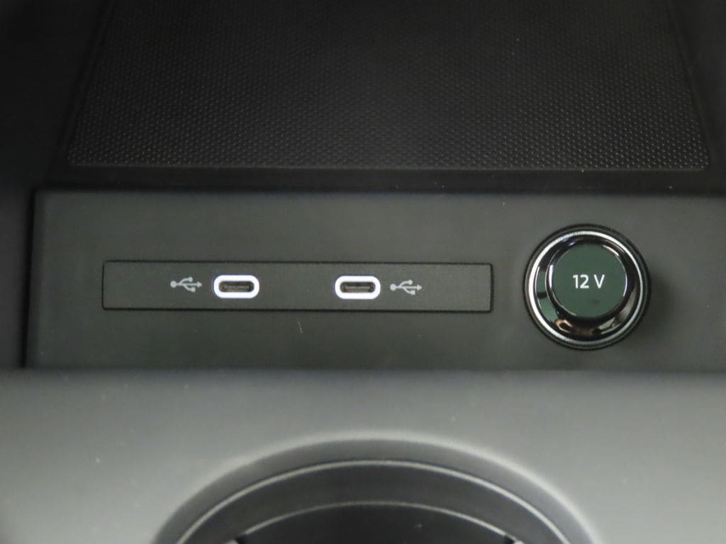 2026 Audi Q4 e-tron Premium - Photo 23
