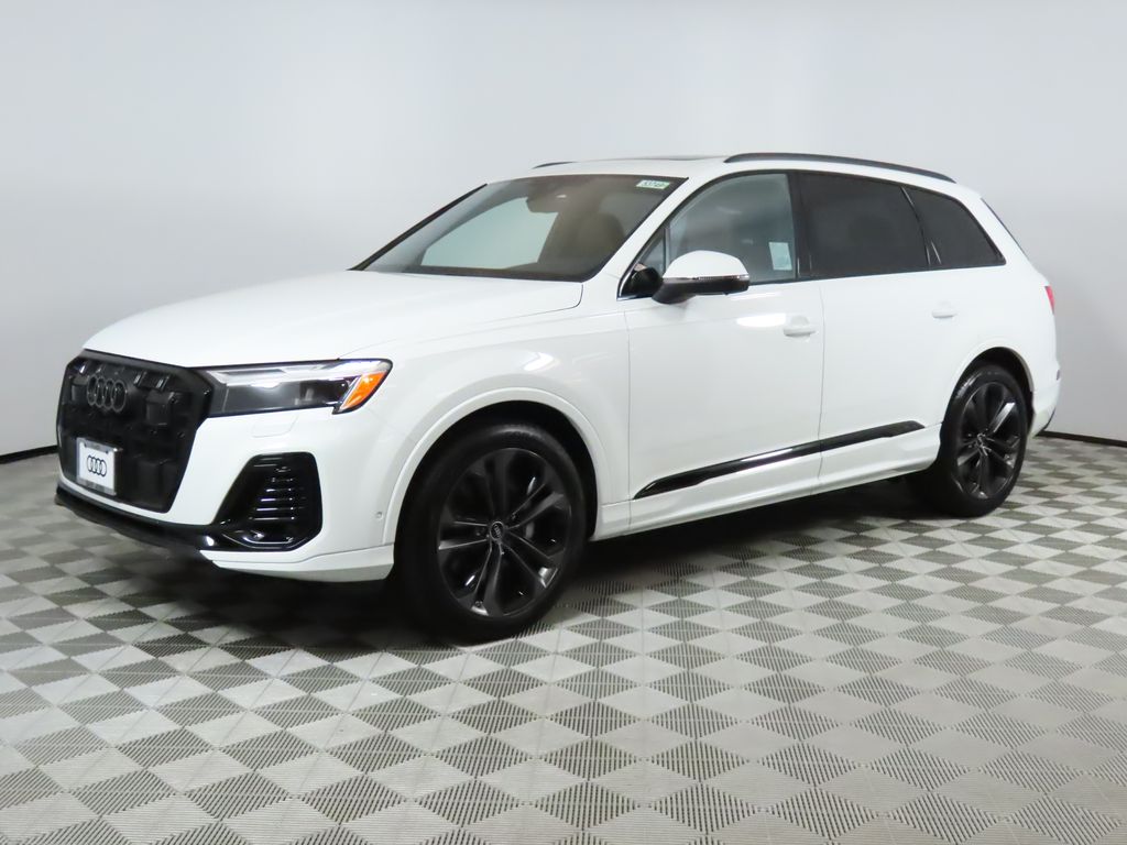2025 Audi Q7 Premium Plus's photo