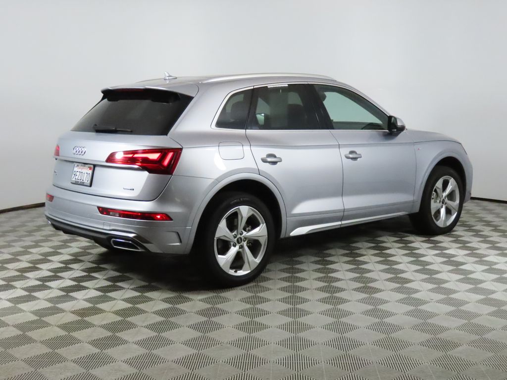 2024 Audi Q5 45 S Line Premium Plus photo 4