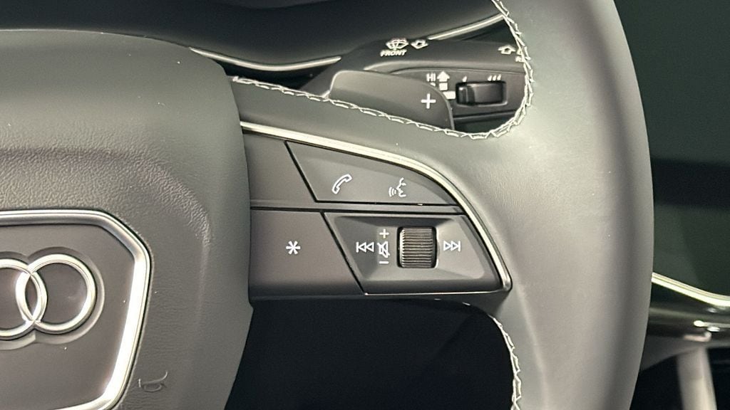 2025 Audi Q7 Prestige - Photo 17
