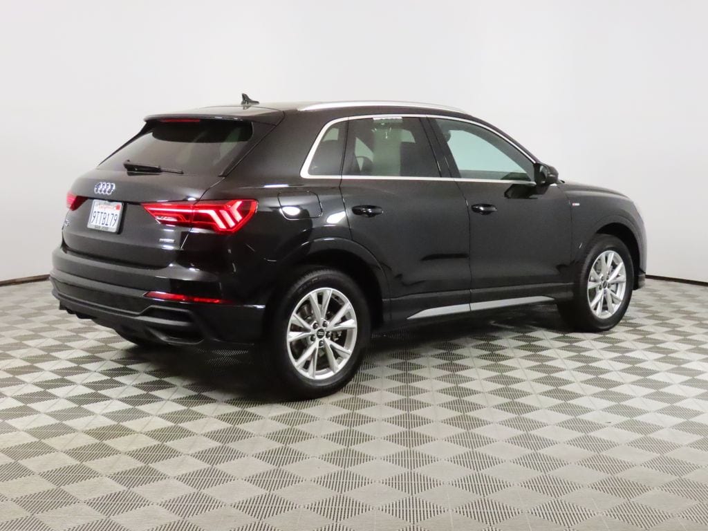2025 Audi Q3 Premium Plus photo 4