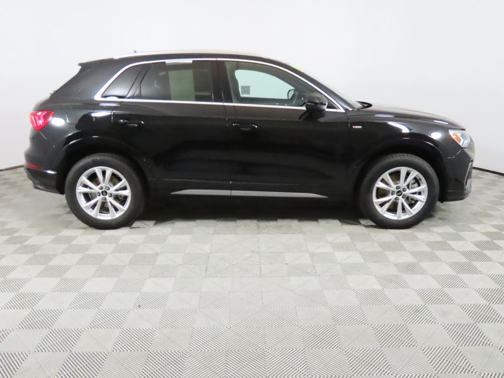 2025 Audi Q3 Premium Plus photo 5