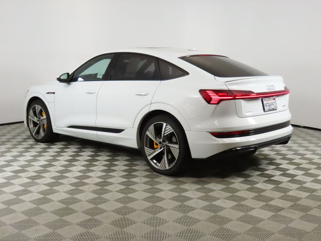 2023 Audi e-tron Sportback S Line Prestige photo 2