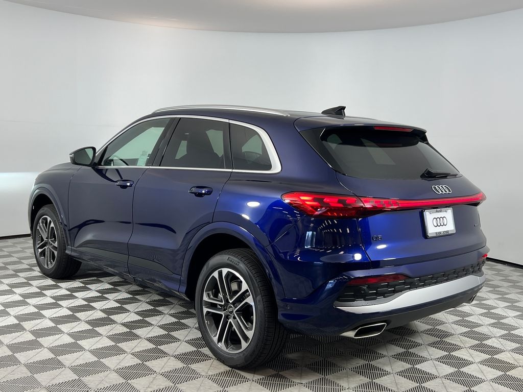 New 2025 Audi Q5 2.0T Premium SUV