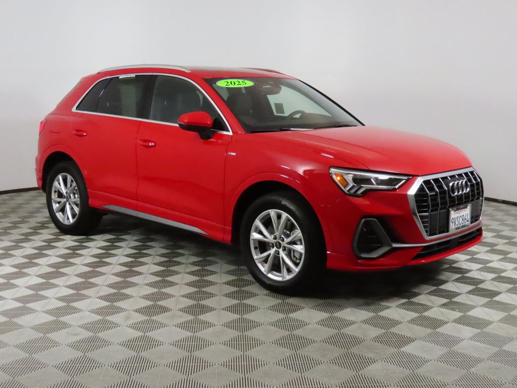 2025 Audi Q3 Premium Plus photo 6