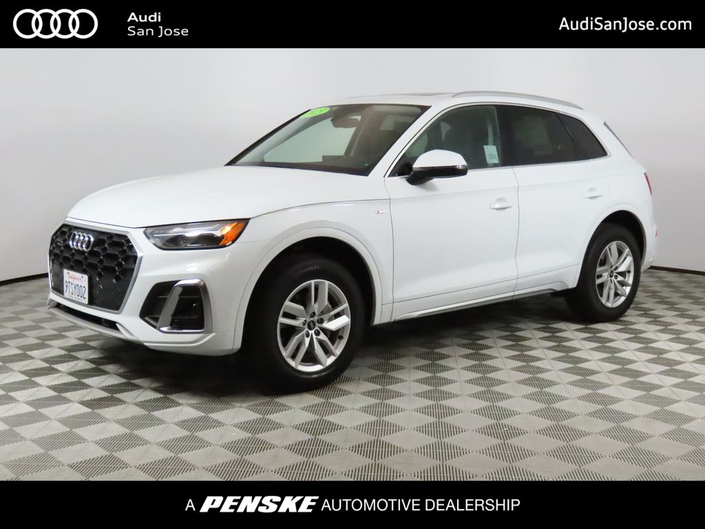 2023 Audi Q5 45 Premium's photo