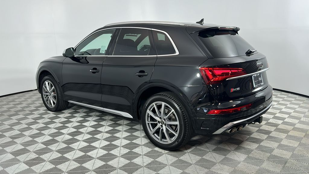 2022 Audi SQ5 Premium Plus photo 3