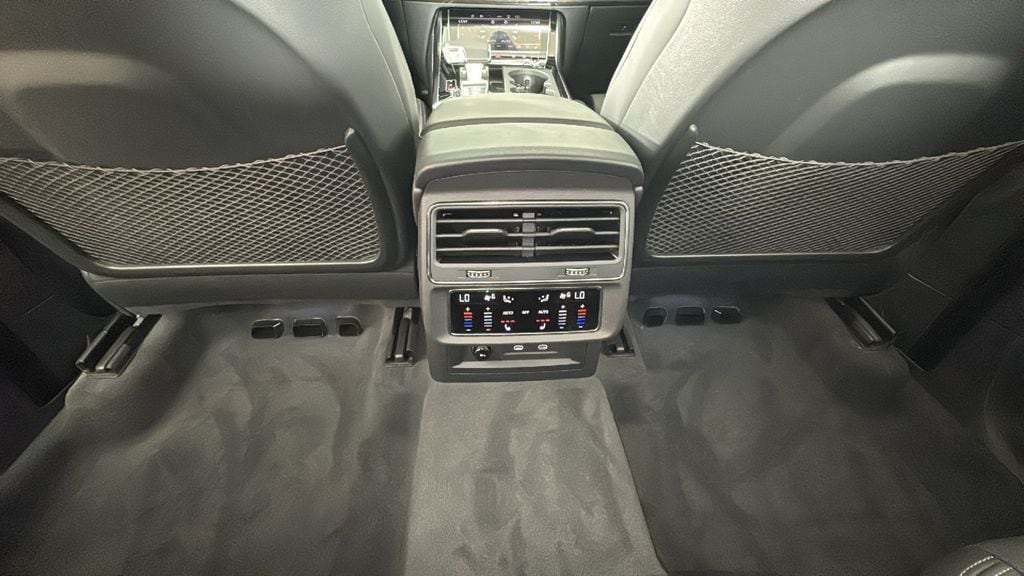 2025 Audi Q7 Prestige - Photo 24