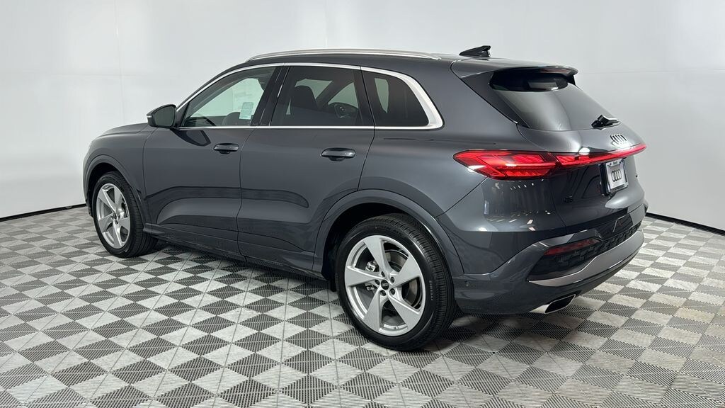 New 2025 Audi Q5 Prestige SUV