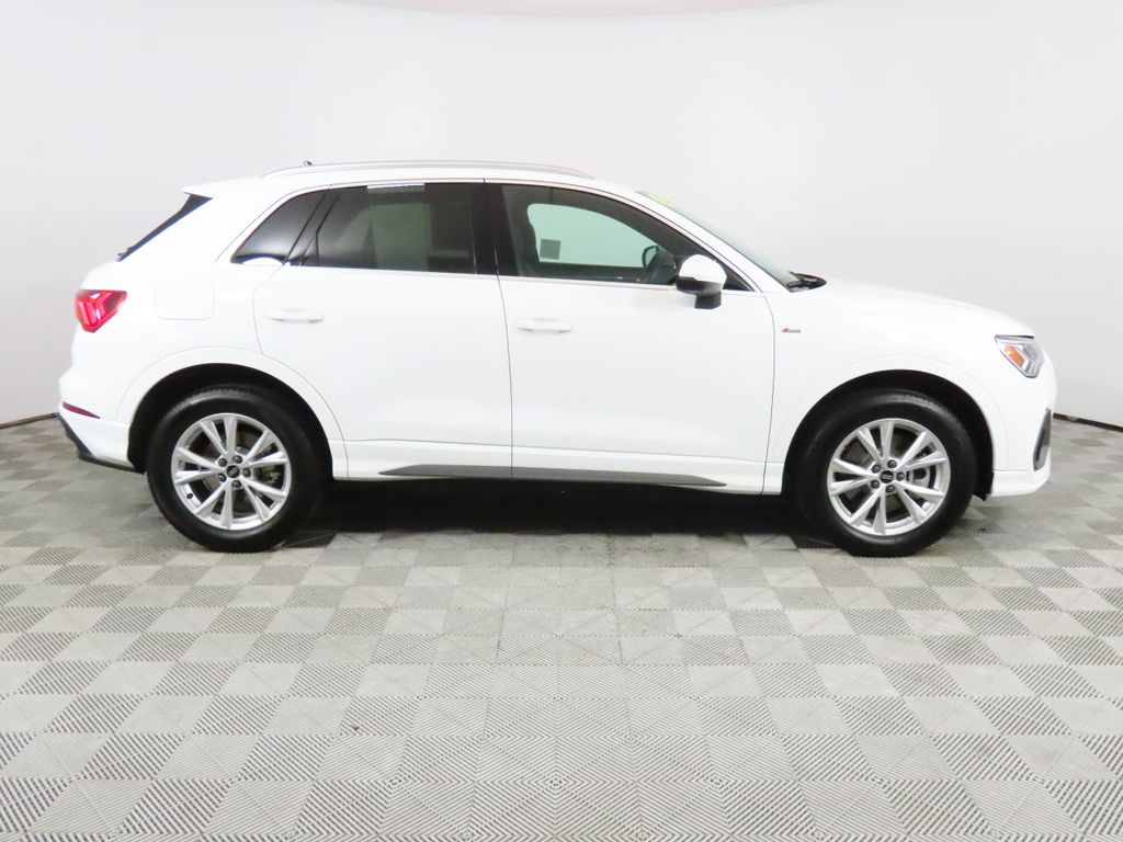 2025 Audi Q3 Premium Plus photo 5