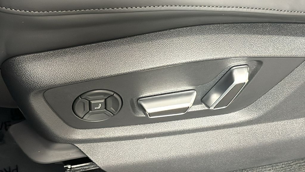 2025 Audi Q7 Prestige - Photo 32