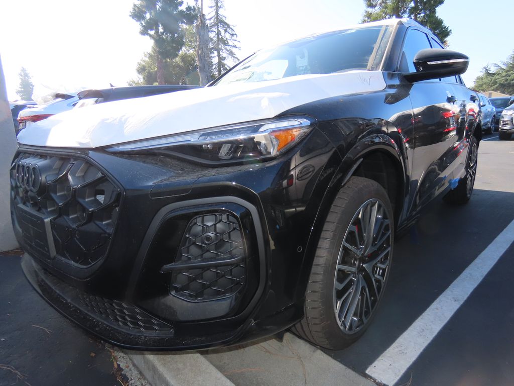 2025 Audi New SQ5 Prestige's photo