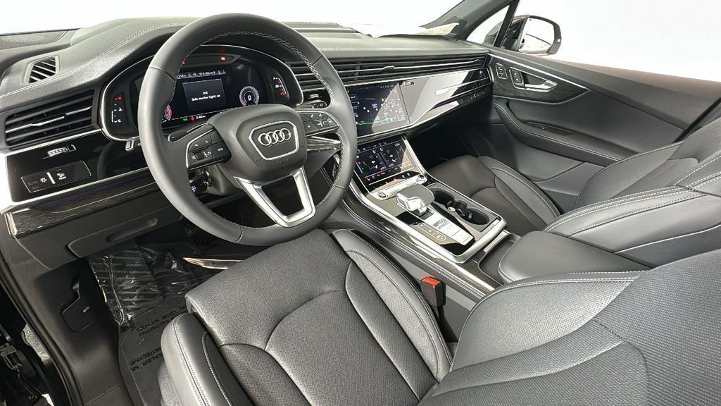 2025 Audi Q7 Prestige - Photo 33