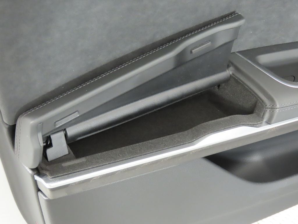 2025 Audi A8 Base - Photo 32