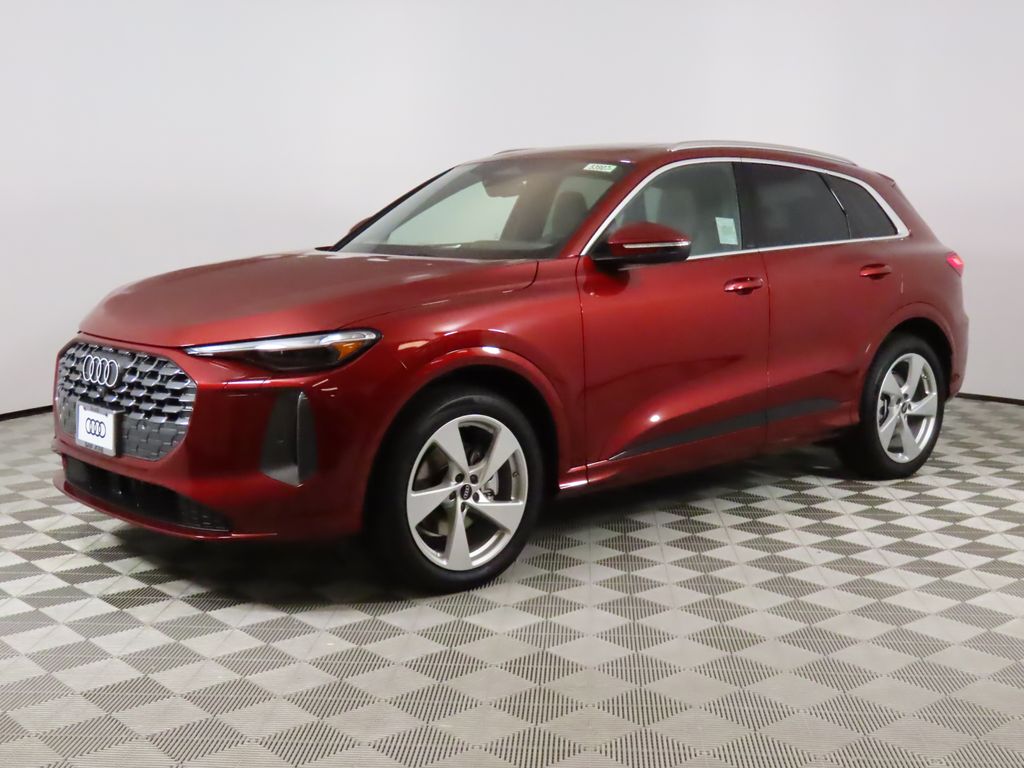 2025 Audi New Q5 Prestige's photo