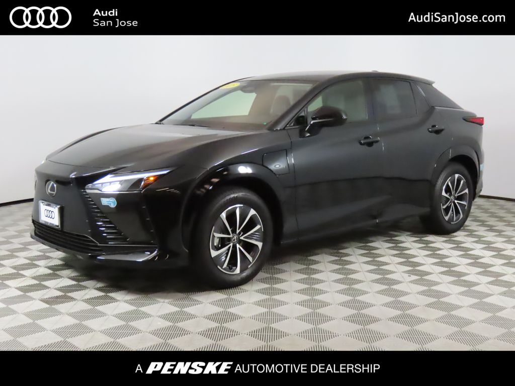 2025 Lexus RZ Premium's photo