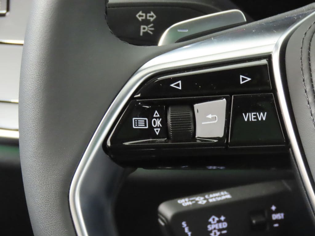 2025 Audi A8 Base - Photo 16