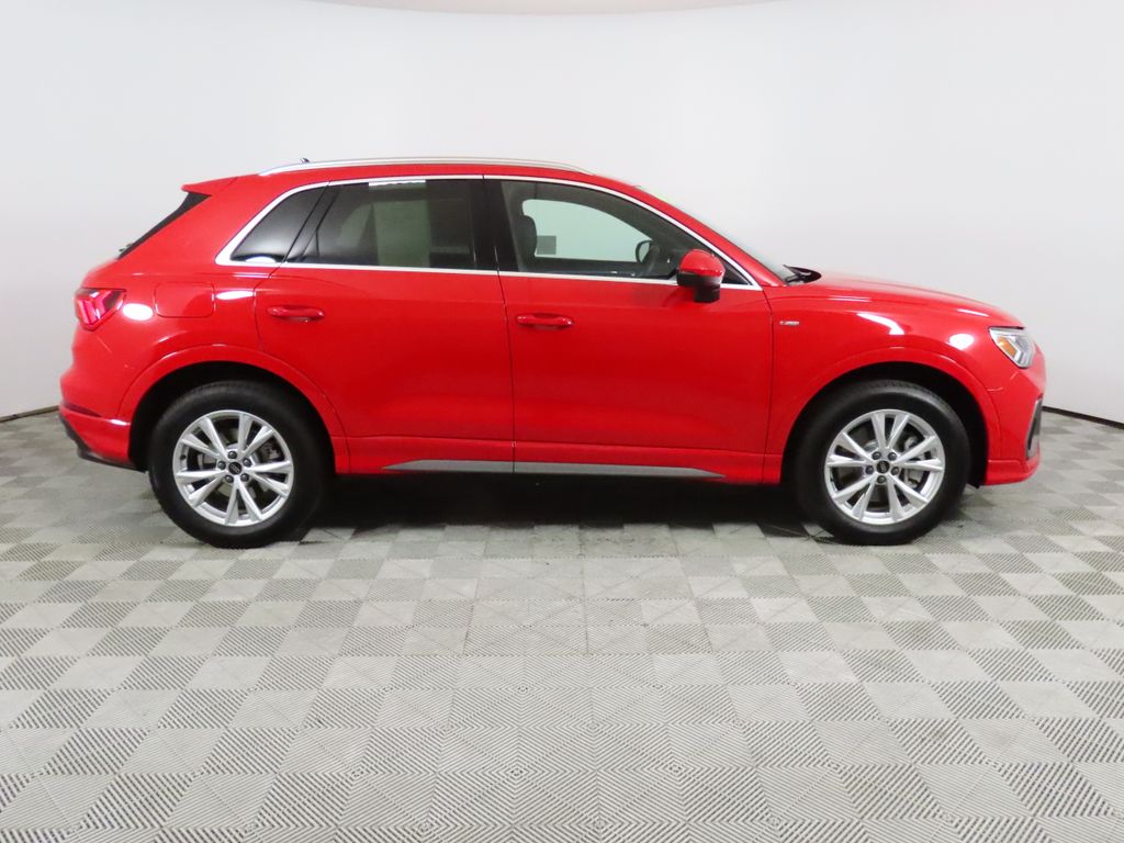 2025 Audi Q3 Premium Plus photo 5
