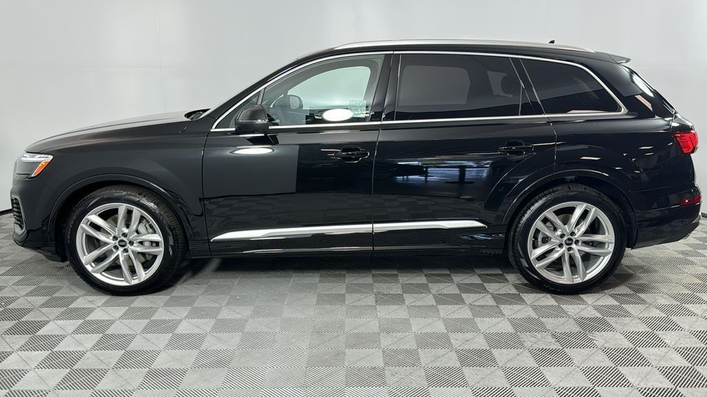 2025 Audi Q7 Prestige - Photo 2