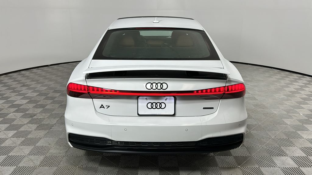 2025 Audi A7 55 Premium Plus photo 4