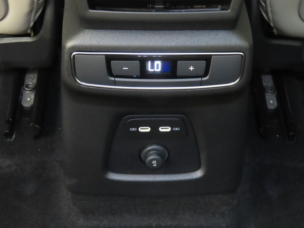 2026 Audi Q4 e-tron Premium - Photo 27