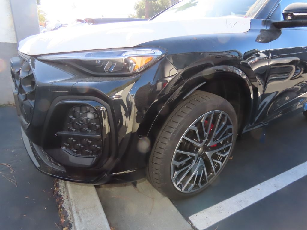 New 2025 Audi SQ5 3.0T Premium SUV