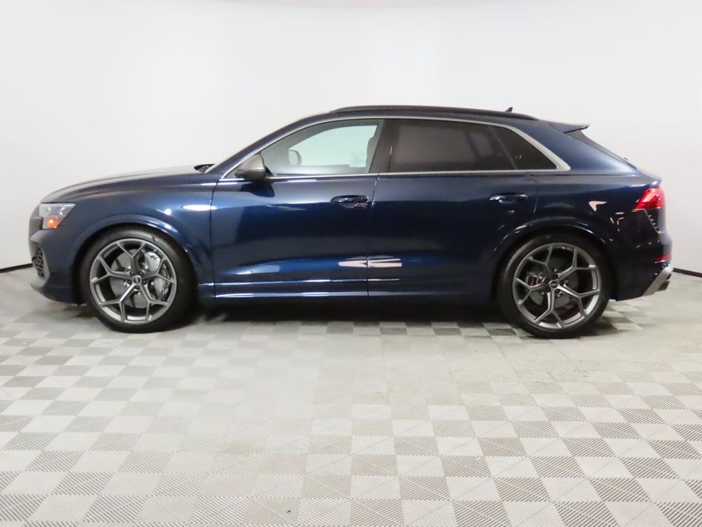 New 2025 Audi RS Q8 4.0T performance SUV