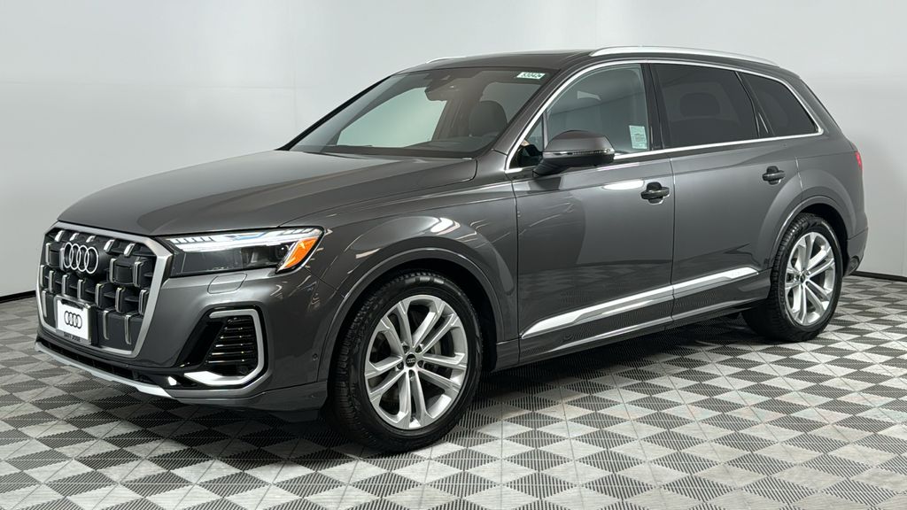 2025 Audi Q7 Prestige's photo