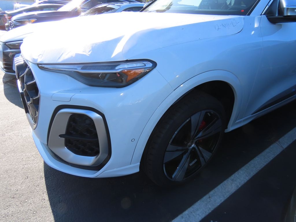 New 2025 Audi SQ5 3.0T Premium SUV