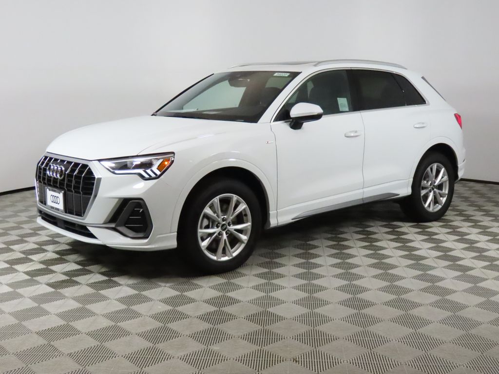 2025 Audi Q3 S Line Premium's photo