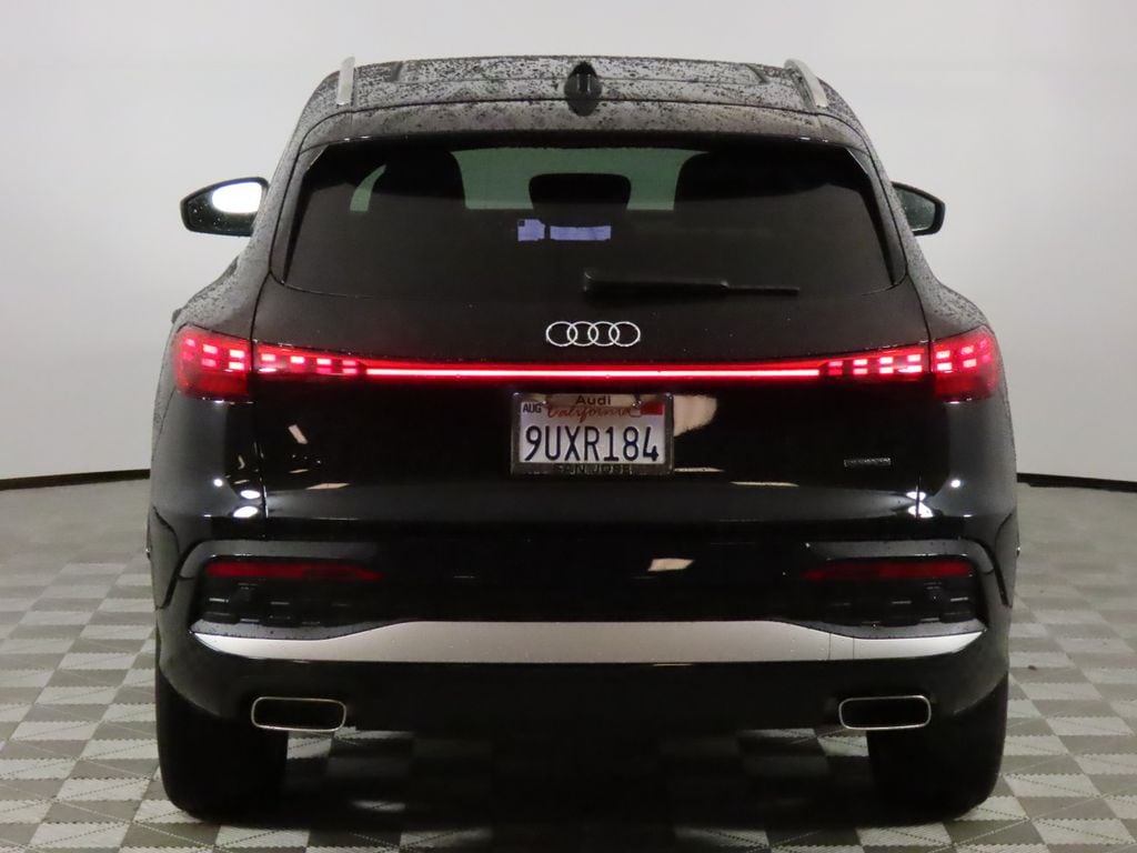 Certified 2025 Audi Q5 2.0T Premium SUV