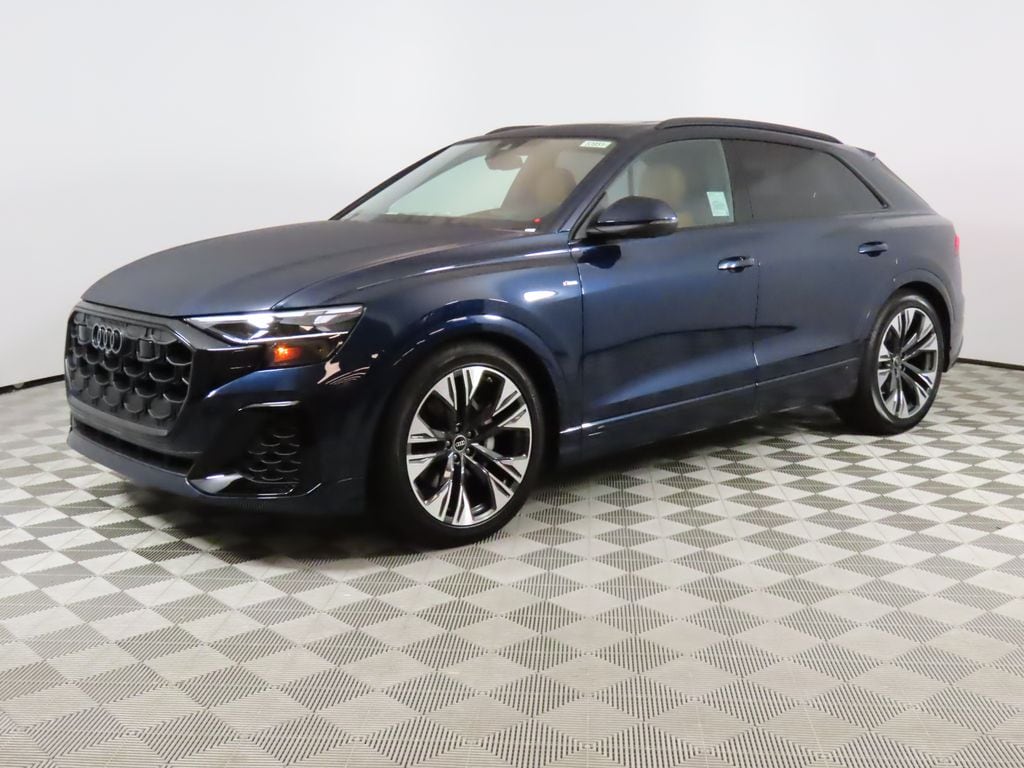 2025 Audi Q8 Prestige's photo